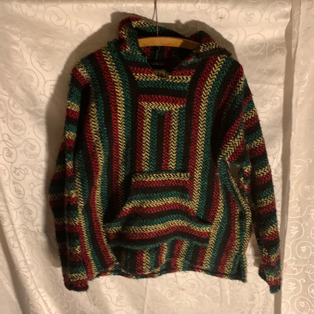 Size medium Baja joe pull over